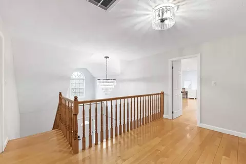 19 Hammersmith Dr, Saugus, MA 01906 photo 16