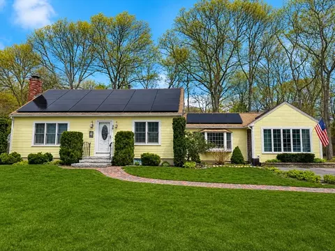 38 Kiahs Way, Sandwich, MA 02537