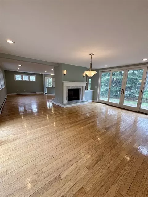 Living - 7 Longmeadow Rd, Weston, MA 02493 photo 2 of 4