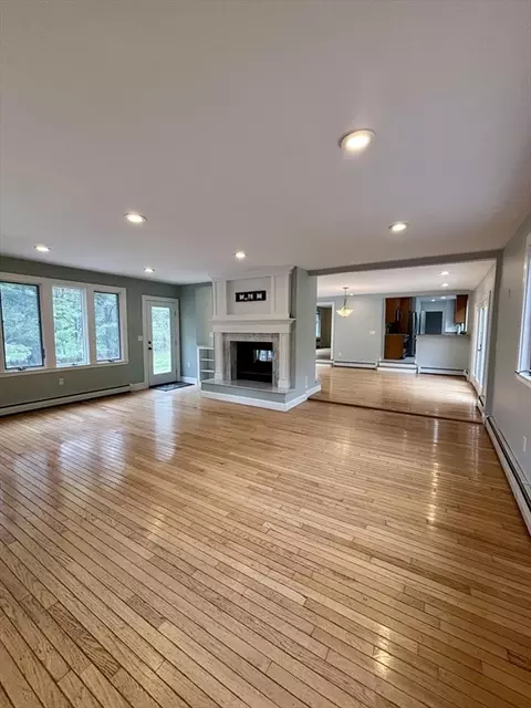 Living - 7 Longmeadow Rd, Weston, MA 02493 photo 1 of 4