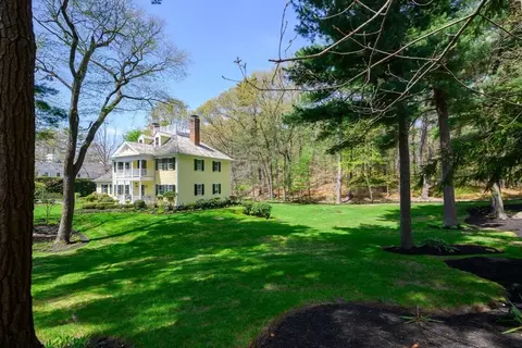 Exterior - 1 Brewer Way, Hingham, MA 02043 photo 6 of 6