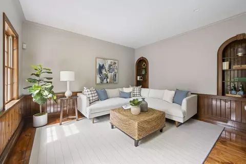 Living - 1 Brewer Way, Hingham, MA 02043 photo 1 of 2