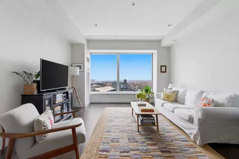 110 Stuart St #20A, Boston, MA 02116
