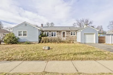 185 East St, Springfield, MA 01104