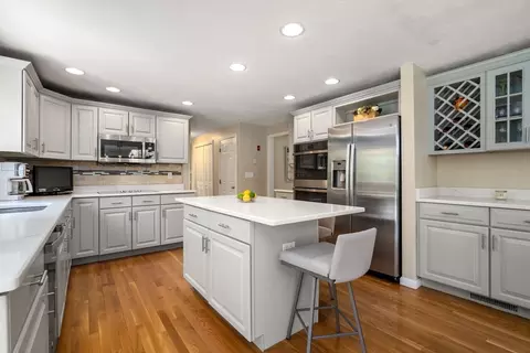 Kitchen - 77 Azalea Rd, Sharon, MA 02067 photo 3 of 5