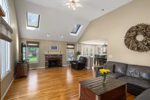 Living - 77 Azalea Rd, Sharon, MA 02067 photo 2 of 4