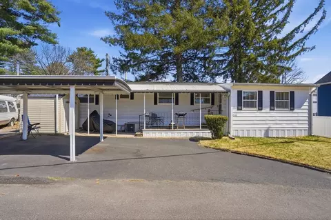 1346 Newport Ave #C-11, Attleboro, MA 02703