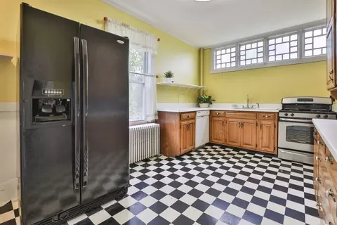 Kitchen - 34 Abbott St, Beverly, MA 01915 photo 2 of 4