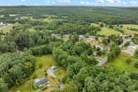 785 Broadway Rd, Dracut, MA 01826