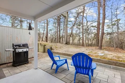 Other - 287 Ocean St #D2, Hyannis, MA 02601 photo 4 of 7