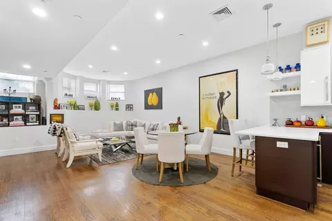 1471 Beacon St #1, Brookline, MA 02445