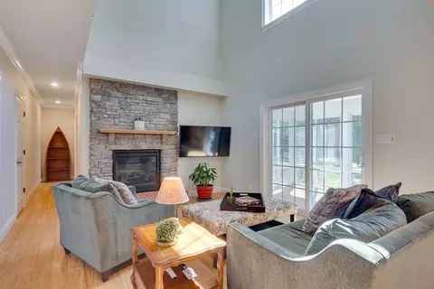 Living - 5 Bretton Rd, Dover, MA 02030 photo 1 of 1