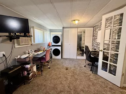 37 Grouse Dr, Chicopee, MA 01020 photo 17