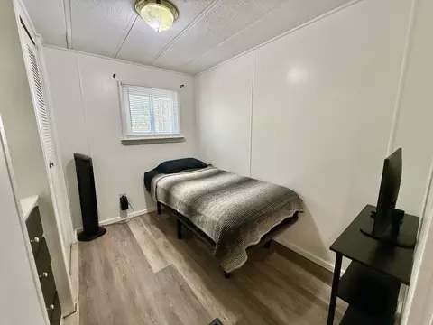 37 Grouse Dr, Chicopee, MA 01020 photo 9