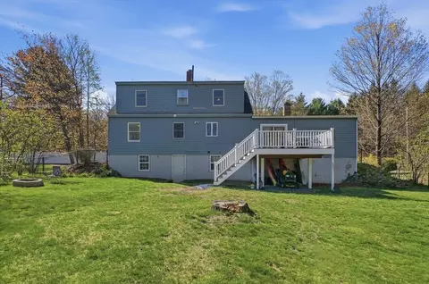 Exterior - 88 Clinton Rd, Sterling, MA 01564 photo 4 of 8