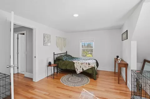 Bedroom - 88 Clinton Rd, Sterling, MA 01564 photo 5 of 5