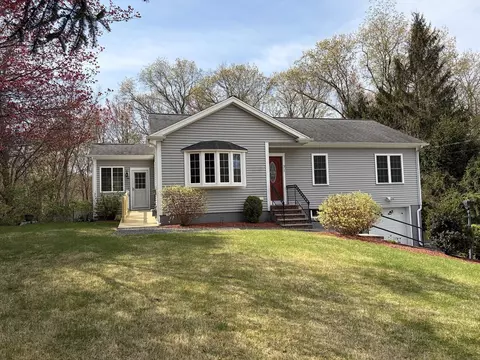 71 W Spring St, Avon, MA 02322