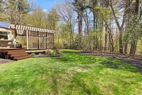 Exterior - 11 Hemlock, Boxford, MA 01921 photo 5 of 12