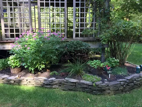 Exterior - 11 Hemlock, Boxford, MA 01921 photo 11 of 12