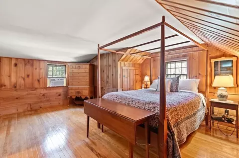 Bedroom - 11 Hemlock, Boxford, MA 01921 photo 2 of 7