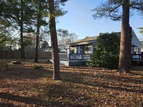 Exterior - 13 Datewood, Wareham, MA 02571 photo 10 of 11