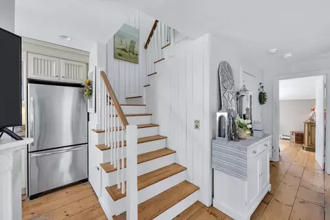 Entry Way - 28 Flying Cloud Cir #28, Mashpee, MA 02649 photo 2 of 4