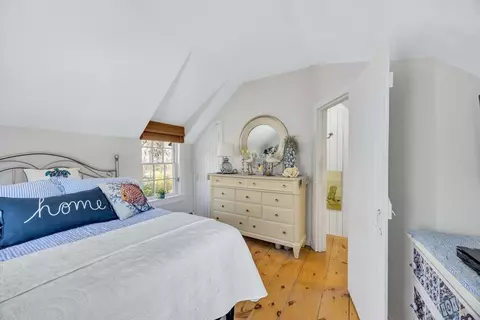 Bedroom - 28 Flying Cloud Cir #28, Mashpee, MA 02649 photo 3 of 3