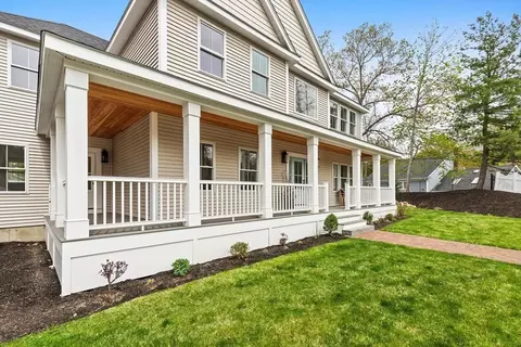 8 Partridge Rd, Reading, MA 01867 photo 6