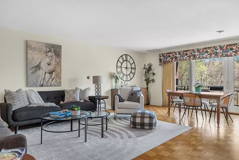 1210 Greendale Ave #338, Needham, MA 02492