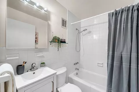 Bath - 1210 Greendale Ave #338, Needham, MA 02492 photo 2 of 2