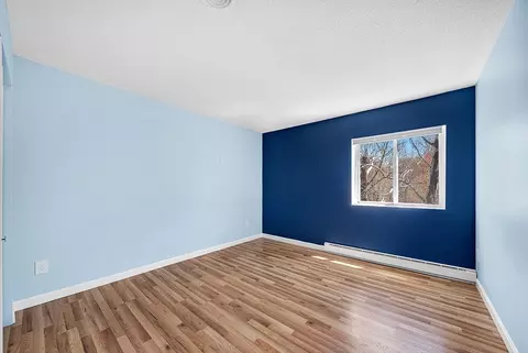 Bedroom - 1210 Greendale Ave #338, Needham, MA 02492 photo 4 of 5