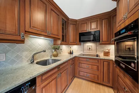 Kitchen - 1210 Greendale Ave #338, Needham, MA 02492 photo 5 of 5