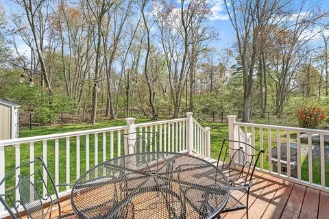 Exterior - 72 Eliot St, Ashland, MA 01721 photo 3 of 6