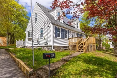 131 Old St, Randolph, MA 02368