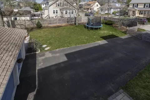 Exterior - 26 Cedar St #2, Marblehead, MA 01945 photo 8 of 8
