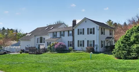 67 Amherst Rd #67, South Hadley, MA 01075