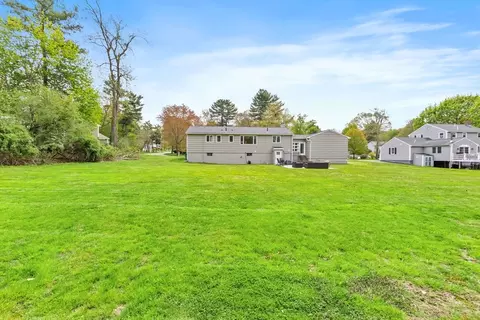 Exterior - 30 Wildewood Dr, Canton, MA 02021 photo 5 of 6
