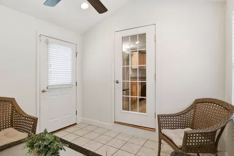 Entry Way - 22 Rosedale Ave, Springfield, MA 01128 photo 4 of 4