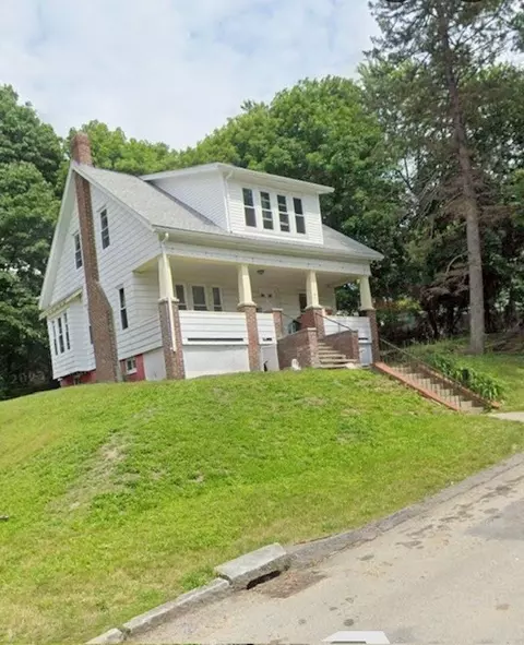 7 Wakefield, Worcester, MA 01605
