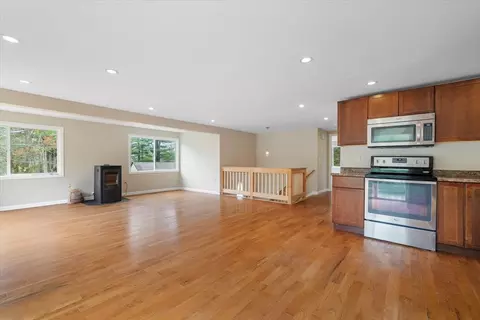 Living - 31 Camp Rd, Orange, MA 01364 photo 5 of 7