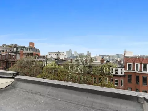 View/Area - 561 E Broadway, Boston, MA 02127 photo 3 of 3