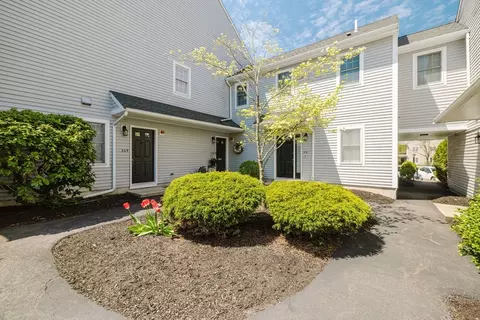 125 Highland St #308, Taunton, MA 02780
