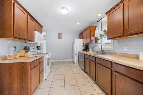 Kitchen - 3 Dominique Dr, Webster, MA 01570 photo 3 of 3