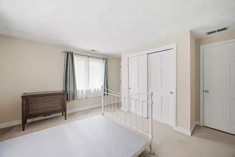 Bedroom - 5 Powers Rd, Andover, MA 01810 photo 8 of 8