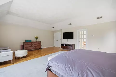 Bedroom - 5 Powers Rd, Andover, MA 01810 photo 3 of 8