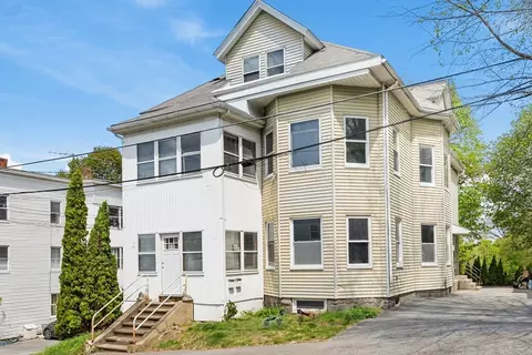 19 Francis St, Fitchburg, MA 01420