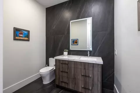 102 Booth St, Needham, MA 02494 photo 17