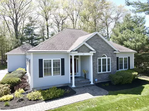 176 Mary Catherine Dr, Lancaster, MA 01523