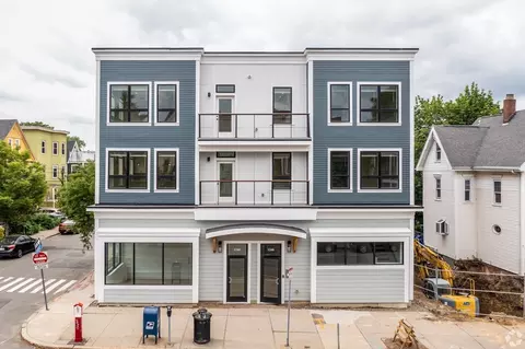 1246 Broadway #3, Somerville, MA 02144