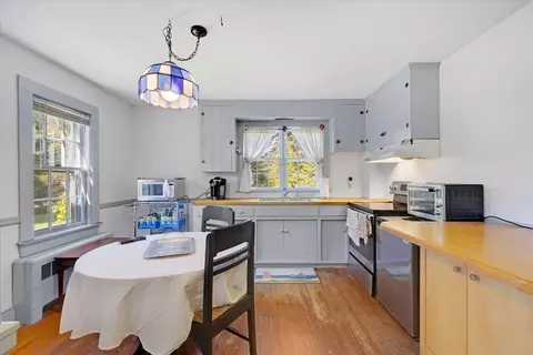 58 Loomis Ln, Barnstable, MA 02632 photo 7